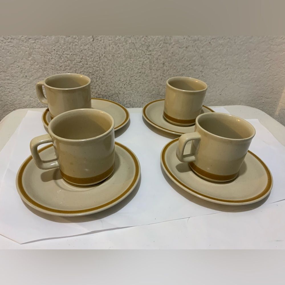 4 Vintage Ekco Eterna Cup & Saucer Sets Stoneware Cream w/brown Band